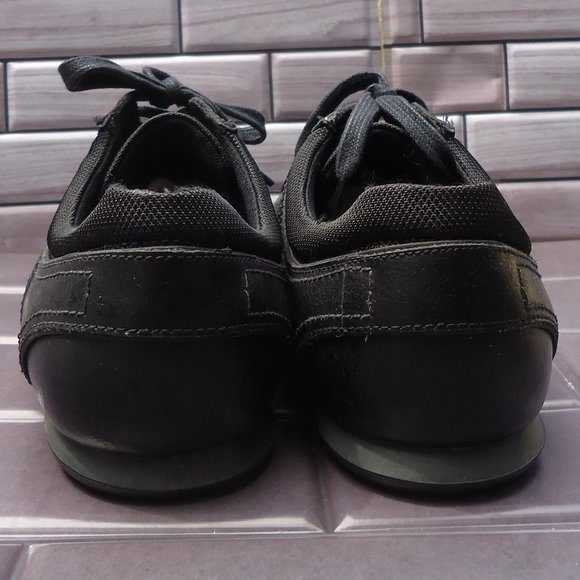 SIZE 11. Calvin Klein Lace-up Men’s Shoes. main image 7